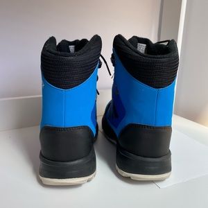 Adidas Terrex Climaproof Snow CP CW Kids Outdoor Walking Hiking Trail Boot